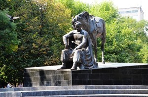 В Одессе благоустраивают Старобазарный сквер