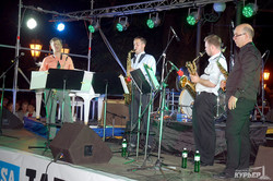 Одесский джаз-фестиваль начался с масштабного Open Air'а в Горсаду (ФОТО)