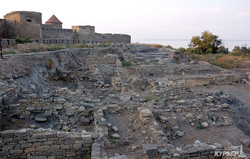 Средневековая крепость в Белгороде-Днестровском может разрушиться (ФОТО)