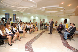 Саакашвили и министр юстиции побывали в новом одесском центре административных услуг (ФОТО)