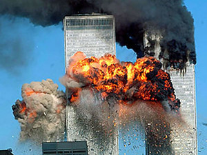 Стратегию и тактику терактов в Париже 13 ноября и в Нью-Йорке 11 сентября предсказал российский "имперский геополитик" еще 19 лет назад
