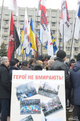 Ватники і вишиватники стали ворогами України для одеситів
