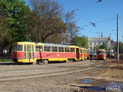 Реконструкция Старосенной площади в Одессе: плитка в сквере и новые рельсы (ФОТО)