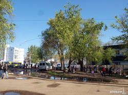 Реконструкция Старосенной площади в Одессе: плитка в сквере и новые рельсы (ФОТО)