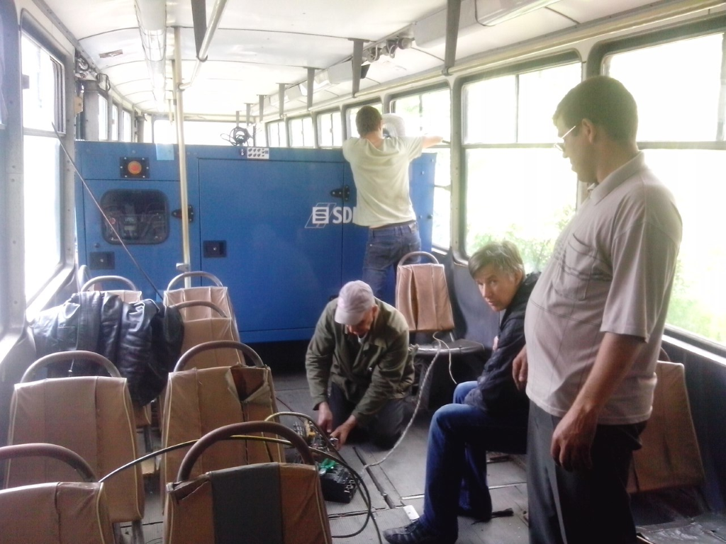 В прифронтовой Авдеевке испытывают трамвай на дизель-генераторе ( ВИДЕО)
