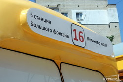 В Одессе появились ретро-трамваи для кафе на 6-й станции Фонтана (ФОТО)