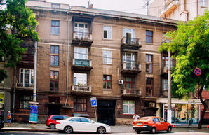 Застенки румынский сигуранцы и квартира монументального архитектора: один дом в Одессе (ФОТО)