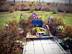 временный мемориал погибшим за освобождение славянска бойцам
