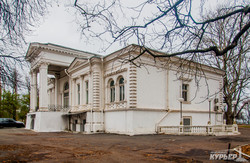 Чкаловский санаторий в Одессе: архитектура, оползни и знаменитый лифт (ФОТО)
