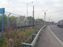 За забором - железная дорога на Галац, это уже в Румынии