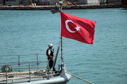 В Одессу впервые за 10 лет зашла подводная лодка, турецкие и румынские корабли, американская армада на подходе (ФОТО)