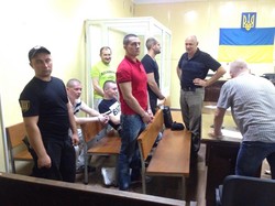 Обвиняемые в организации массовых беспорядков одесские сепаратисты просят судей поскорее вынести приговор
