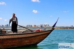 Яхты и казацкая чайка: как в море под Одессой отметили День Независимости (ФОТО, ВИДЕО)