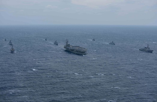 Вблизи КНДР концентрируются 3 АУГ ВМС США