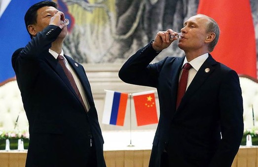 Россия пошла с протянутой рукой к Китаю