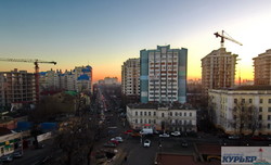 Вечерняя Одесса в огненных красках заходящего солнца (ФОТО, ВИДЕО)