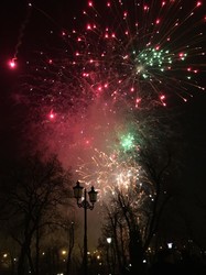 Новогодний салют прогремел над Одессой (ФОТО)