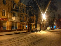 Одессу укутало снежным покрывалом (ФОТО)