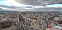 Центр Одессы под суровым январским небом (ФОТО)