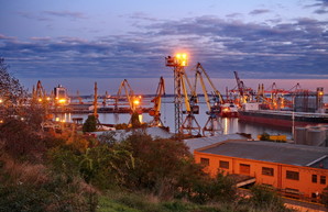 В Одесском морском порту падают показатели грузоперевалки