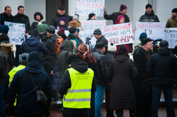 Как перед одесским горсоветом митинговали (ФОТО)