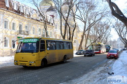 Одесса выдержала снежную стихию и готовится к следующей (ФОТО)