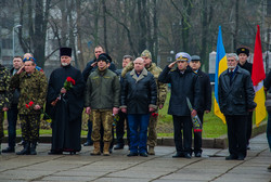 В честь Дня украинского добровольца в Одессе возложили цветы (ФОТО)