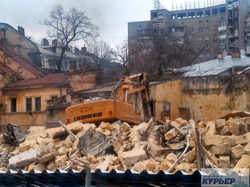 В центре Одессы сносят здания Чайной фабрики (ФОТО, ВИДЕО)