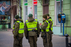 Одесса перед началом Юморины: город оккупировали уточки и клоуны (ФОТО)