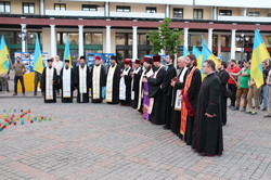 В Одессе почтили память погибших 2 мая совместным молебном (ФОТО)