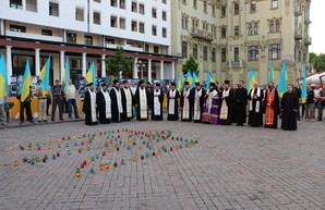 В Одессе почтили память погибших 2 мая совместным молебном (ФОТО)