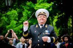 В Одессе в честь Дня Победы звучали мелодии военных лет (ФОТО)