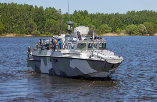 Российские штурмовые катера оснащаются шведскими комплектующими