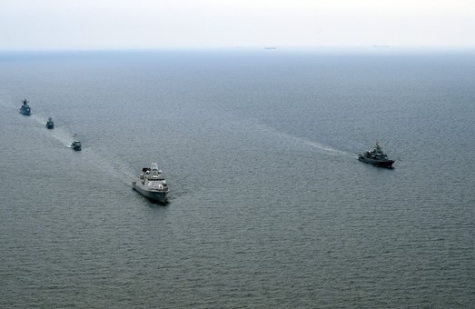 НАТО и ВМСУ в Черном море передали РФ недвусмысленное послание