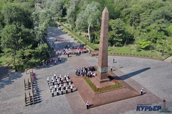 В Одессе отметили 77-ю годовщину начала обороны города во Второй мировой войне (ФОТО, ВИДЕО)