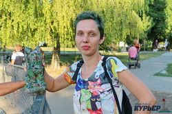 В Одессе установили стеклянного котика на острове (ФОТО, ВИДЕО)