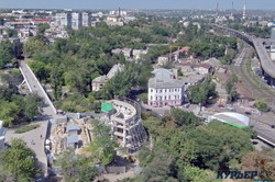 Колоннада Воронцовского дворца в Одессе уже никогда не будет такой, как раньше (ФОТО)