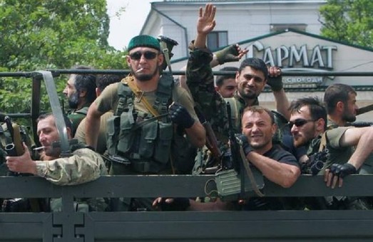 Сурков для сохранения власти загоняет в ДНР “кадыровцев”