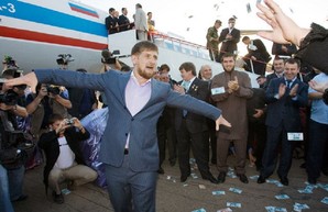 Кремль лояльность Кадырова закрепил куском “Роснефти”