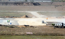 В Одессе строят новую взлетно-посадочную полосу (ФОТО)