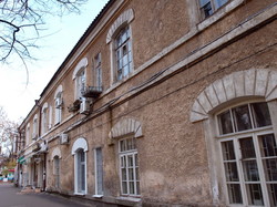 Старинные Каховские казармы в Одессе отремонтируют за 25 миллионов (ФОТО)