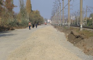 В Одессе начали ремонт улицы на Пересыпи