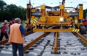 На Одесской железной дороге отремонтировали почти 300 километров путей