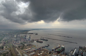 В Мининфраструктуры похвалили одесский порт