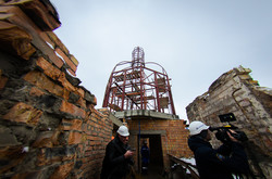 В Одессе на доме Руссова уже построили башенку (ФОТО)