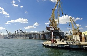 В Черноморске готовят к запуску еще одну часть нового зернового терминала