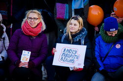 В Одессе прошла международная акция против насилия (ФОТО)