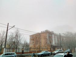 Одессу окутал густой туман: не видно даже морской вокзал (ФОТО)