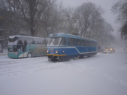 Одесский транспорт 9 лет назад: как город погрузился в снежный коллапс (ФОТО)