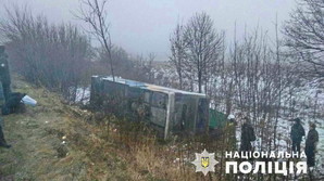 По дороге из Одессы в Киев случилась масштабная авария с участием пассажирского автобуса